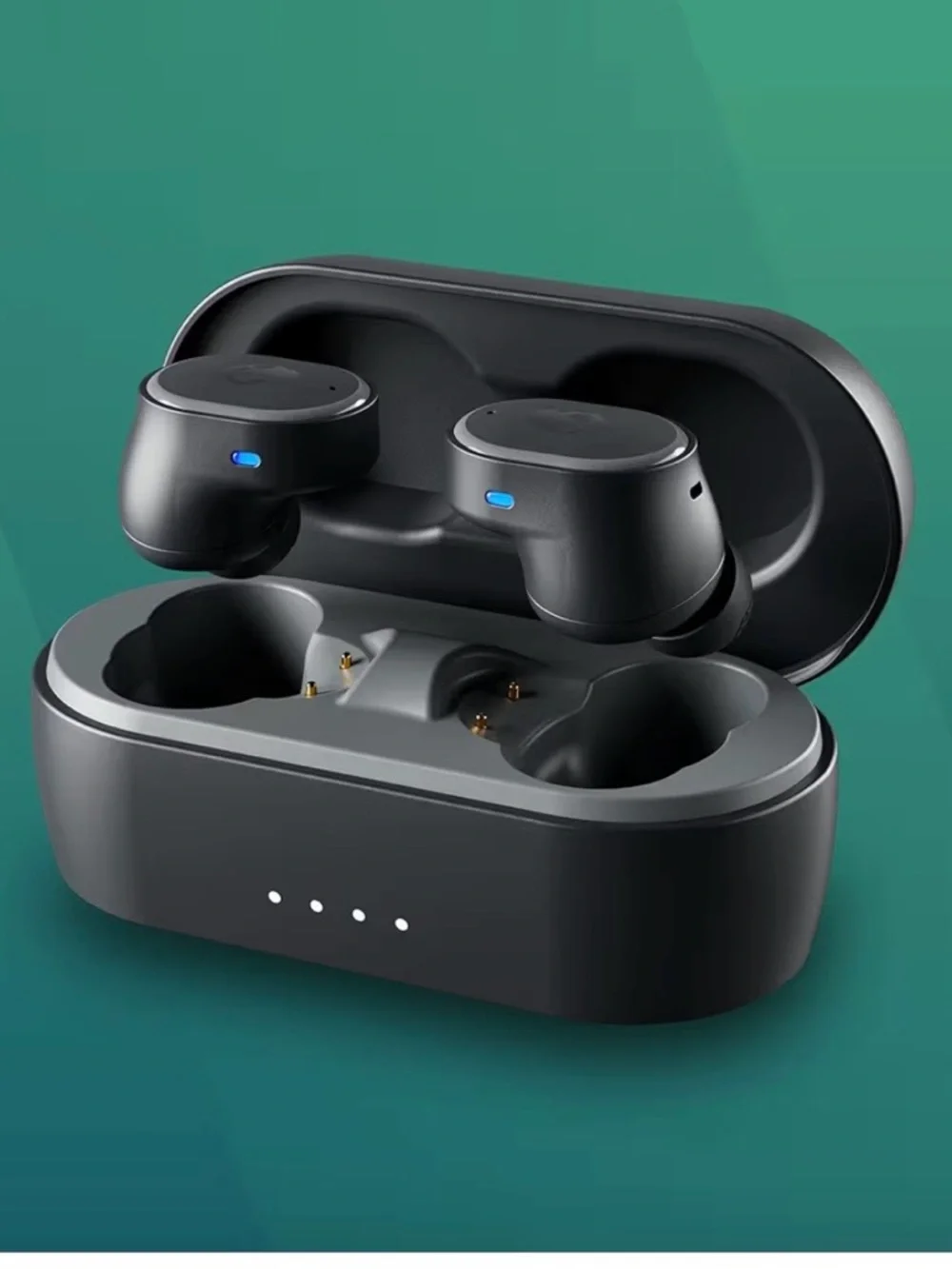 Skullcandy True Wireless Earbuds in Black with Charging Case